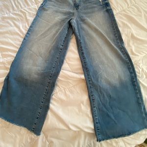 Wide leg stretch jeans